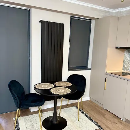 شقة Noble ساتورْنْ