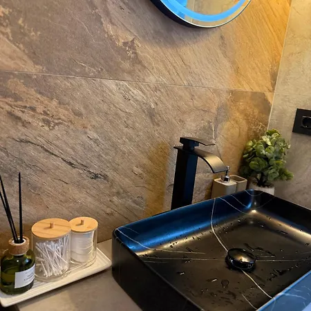 Noble Apartament Saturn